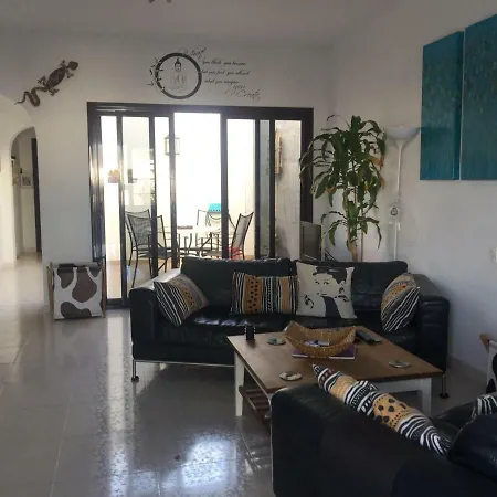 Villa Casa Blanca *