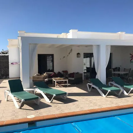 Villa Casa Blanca *